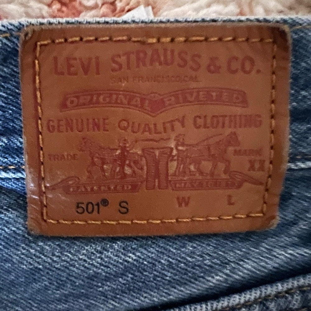 501 W26 L28